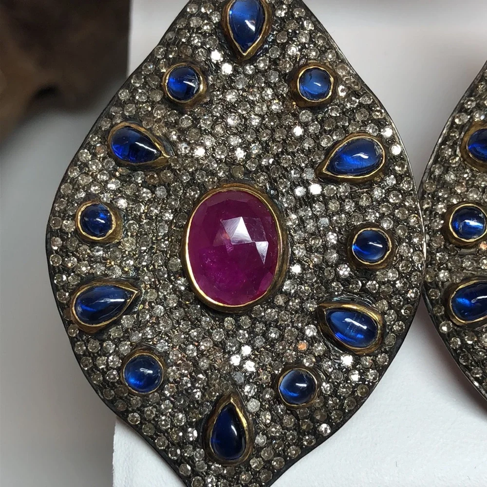 Monisha Melwani earrings - Picture 3 of 11